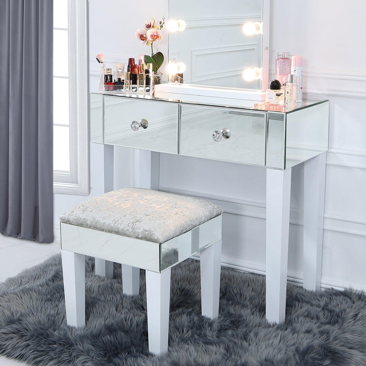 The Benefits Of Having A Dressing Table In Your Bedroom – VANITY LIVING