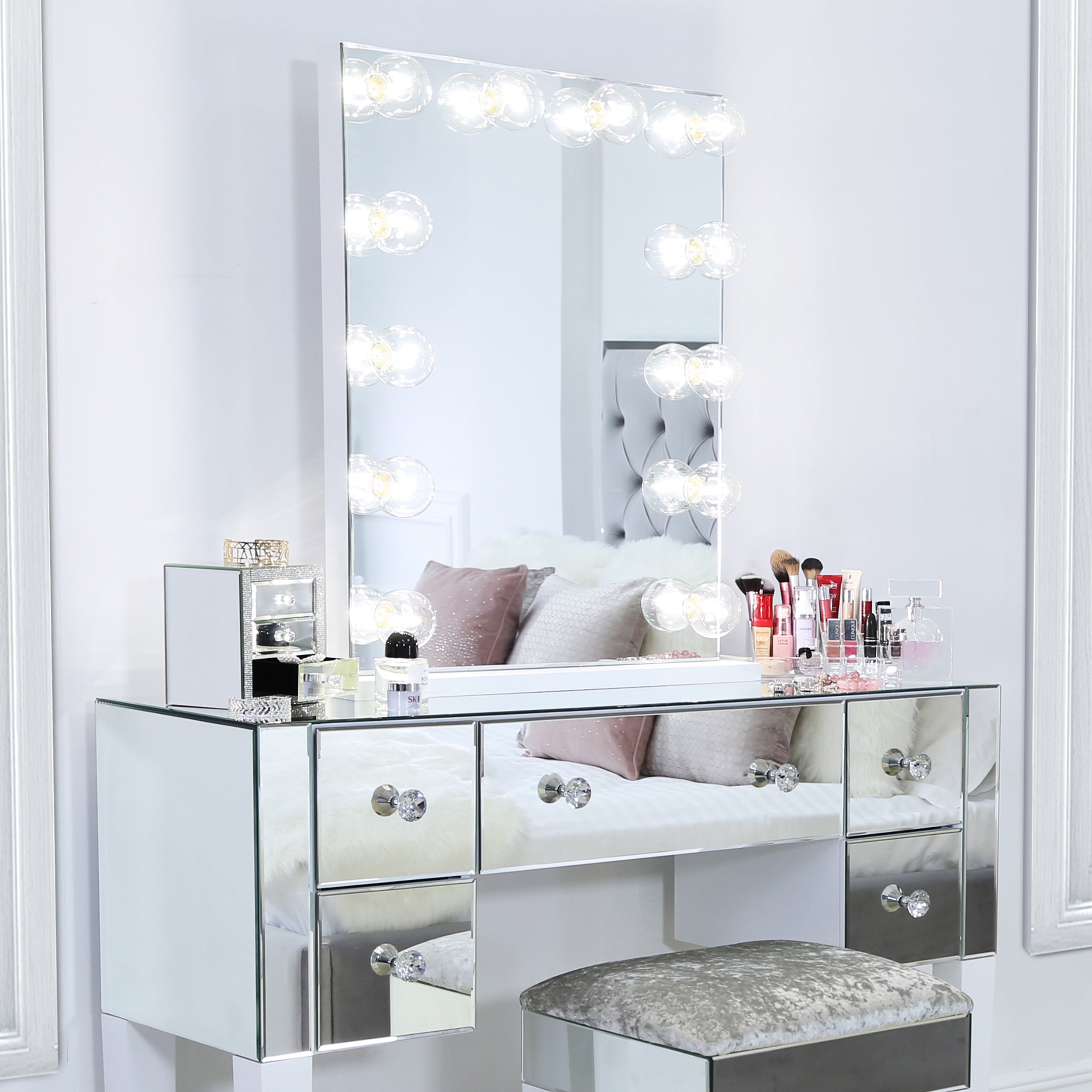 Makeup Vanity: Lighted Vanity with Glass Top Dressing Table – GKW Retail
